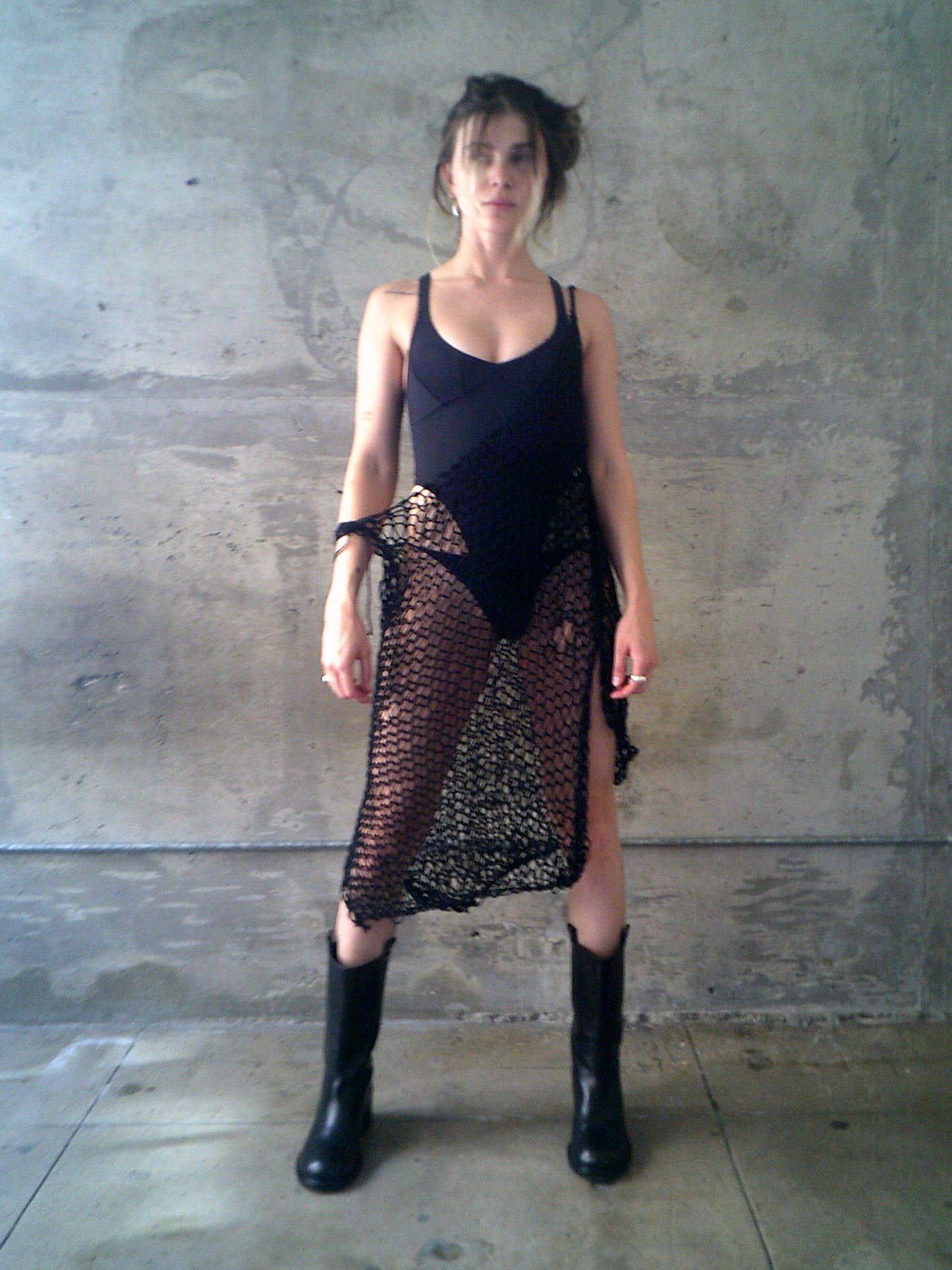 BLACK KNITTED DRESS