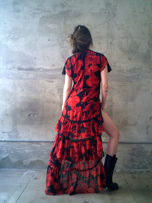 “SIN TO GET IN” TAIL TEE