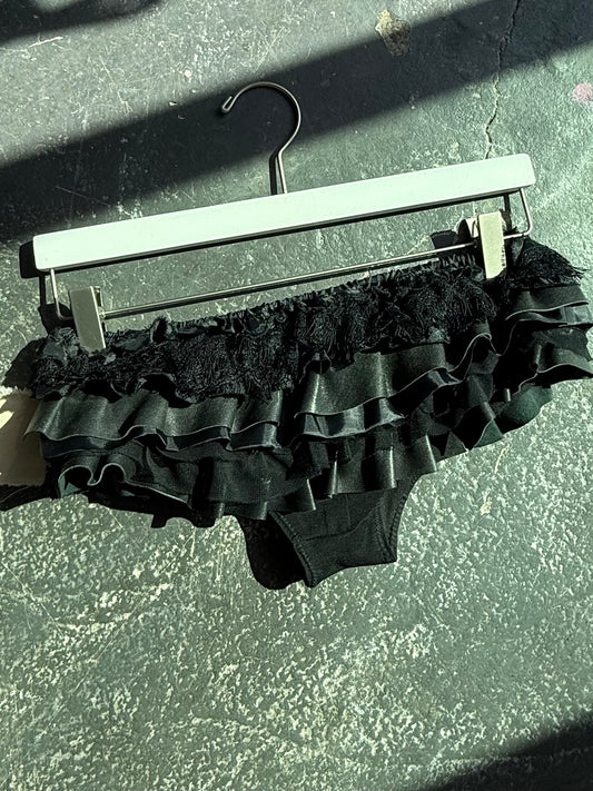 LEATHER’N’LACE SHORTS