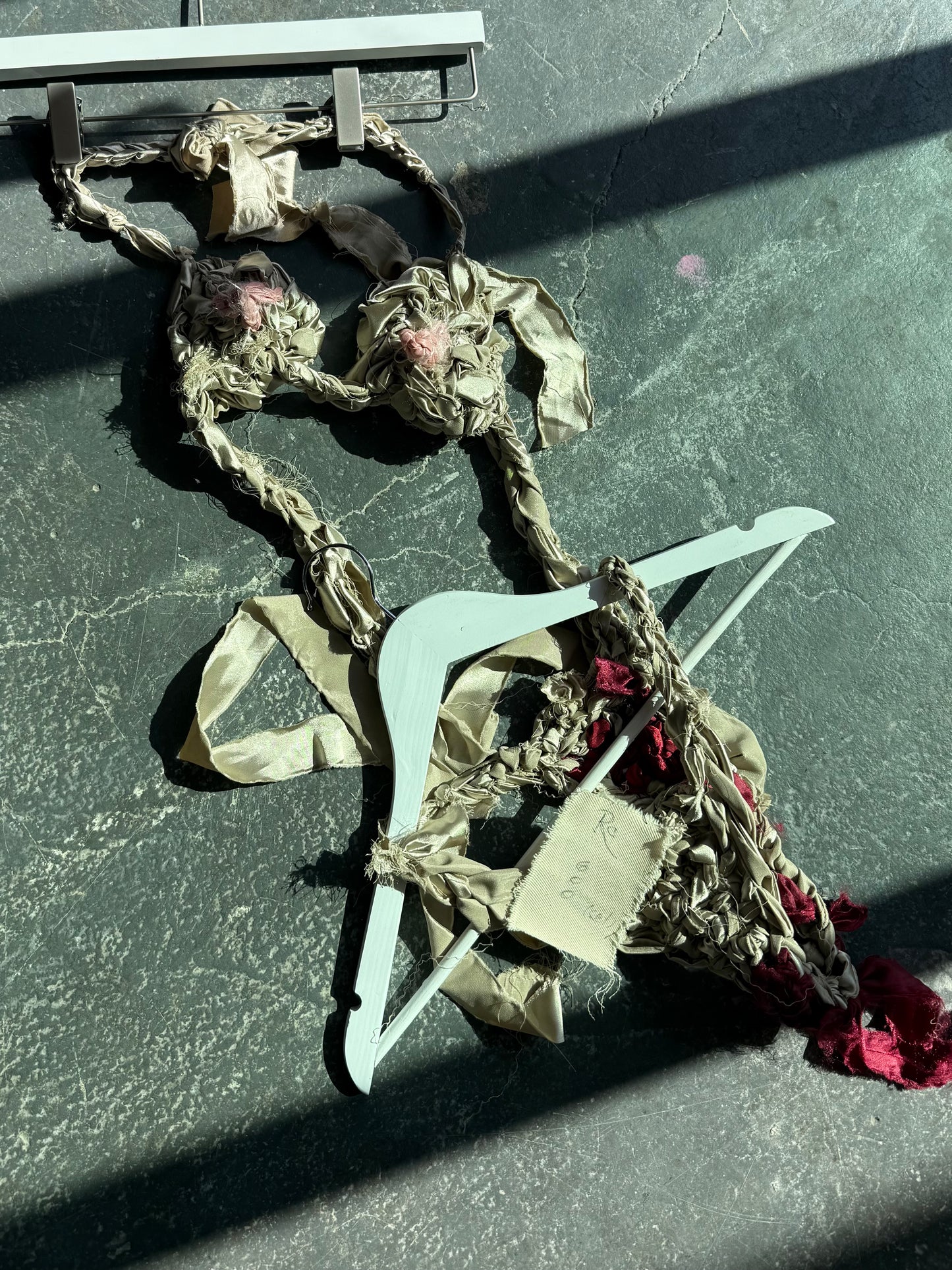FREE BLEEDING SATIN CROCHET SET